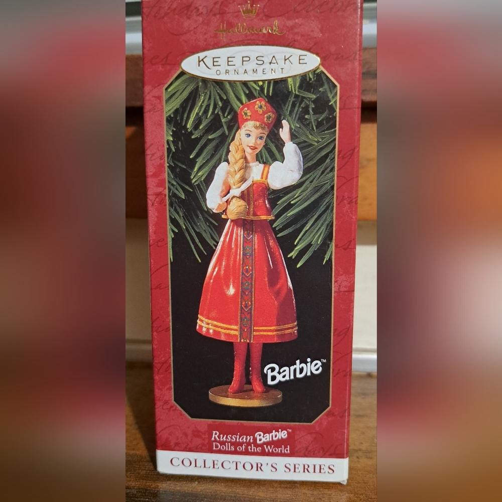 Hallmark Keepsake Russian Barbie Ornament Dolls OfThe World Collectible 1999